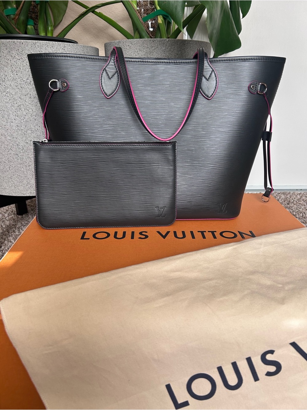 Louis Vuitton Black Epi Leather MM Neverfull Tote with Pink Trim